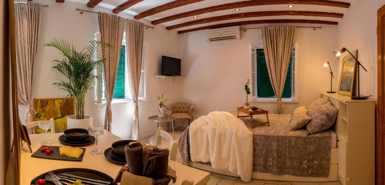 Charming Old Town Apartment Pjaca Split Zewnętrze zdjęcie