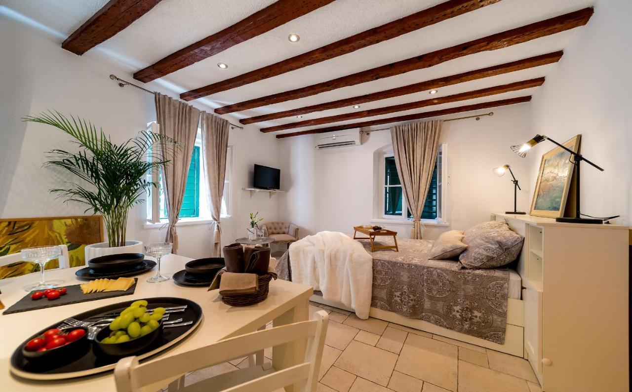 Charming Old Town Apartment Pjaca Split Zewnętrze zdjęcie