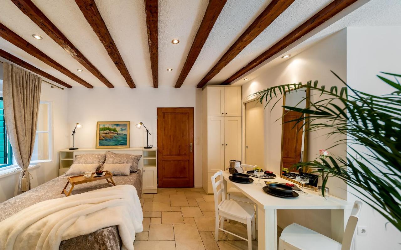 Charming Old Town Apartment Pjaca Split Zewnętrze zdjęcie