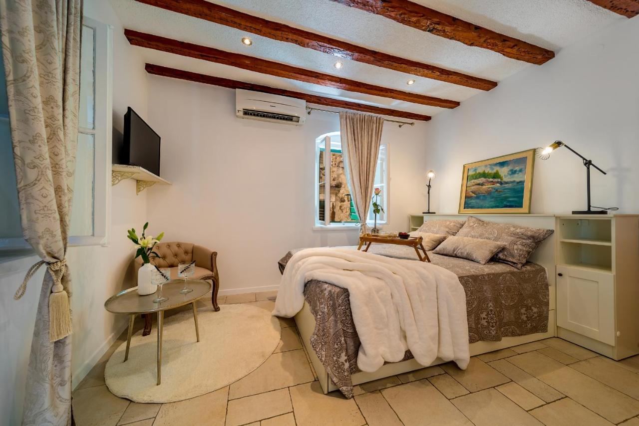 Charming Old Town Apartment Pjaca Split Zewnętrze zdjęcie