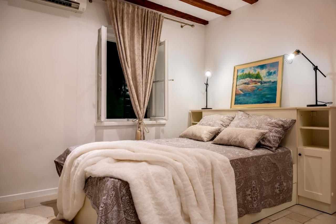 Charming Old Town Apartment Pjaca Split Zewnętrze zdjęcie